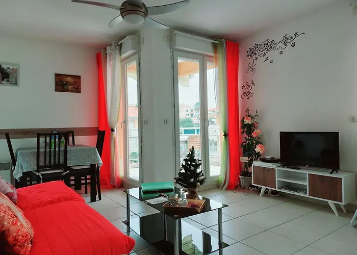 Les Jardins D'antibes 公寓 *