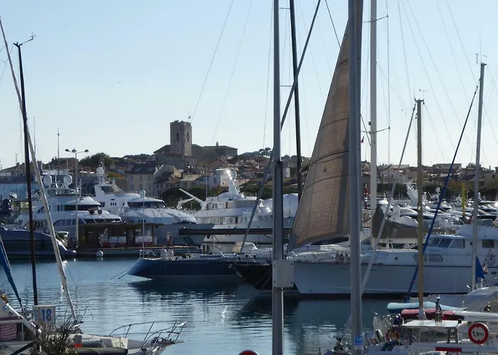 Les Jardins D'antibes * 昂蒂布