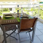 Les Jardins D'antibes Apartment *