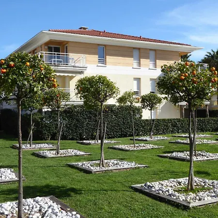Les Jardins D'antibes Αντίμπ