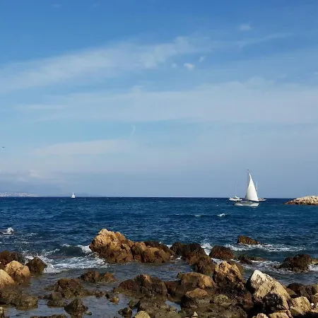 Les Jardins D'antibes * Αντίμπ