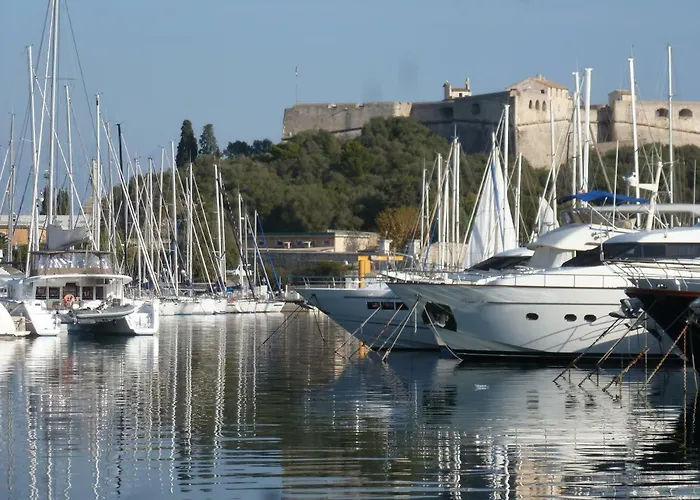 Lägenhet Les Jardins D'antibes