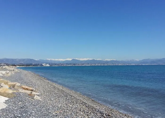 Les Jardins D'antibes アパート アンティーブ