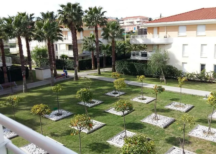 Les Jardins D'antibes Appartamento