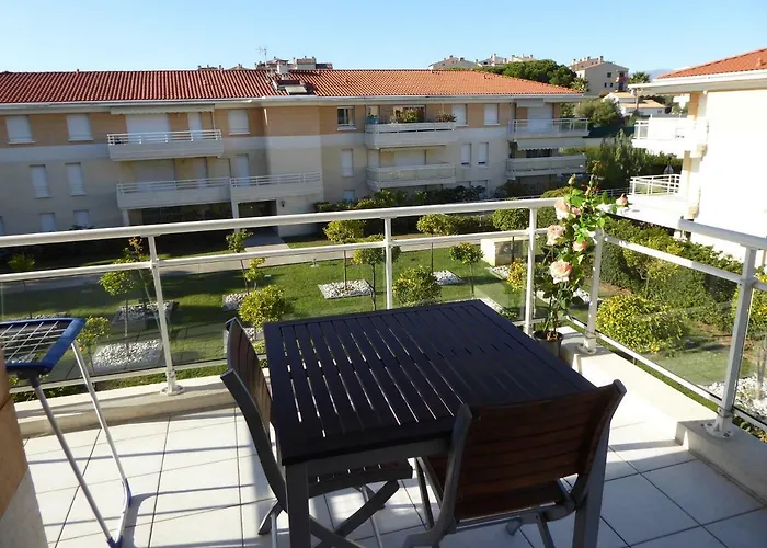 公寓 Les Jardins D'antibes 昂蒂布