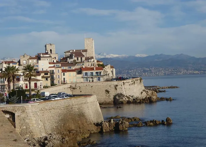 Les Jardins D'antibes