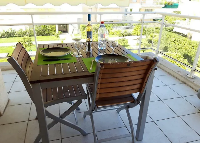 Les Jardins D'antibes Appartamento *